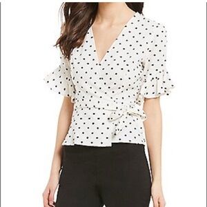 Wayf Kaitlyn Dot Linen Wrap Top Black Cream Ruffle Size M